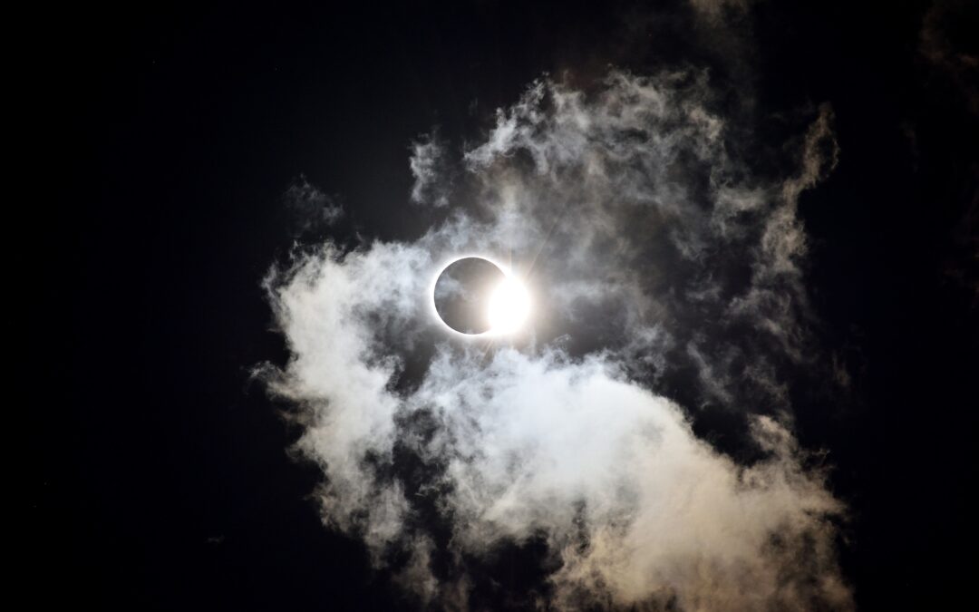 This Saturday! Recommendations for Viewing the Solar Annular Eclipse in Panama