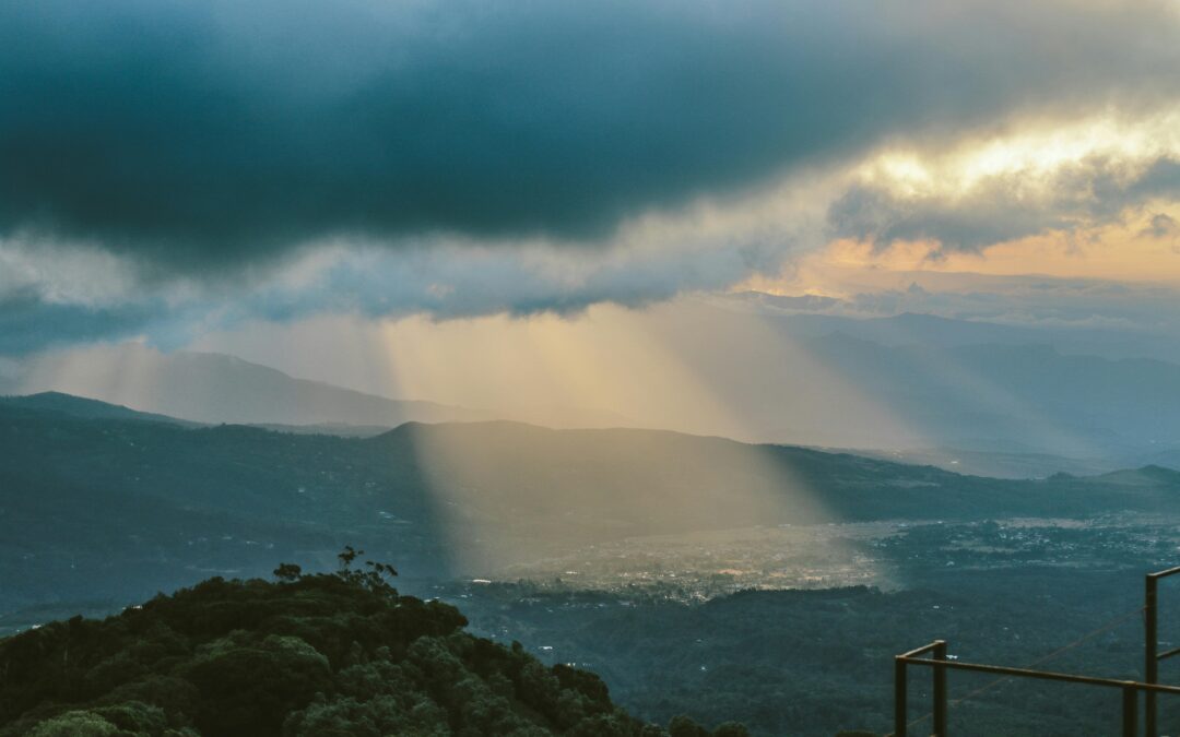 El Niño Phenomenon with an 83% Probability of Continuing Until May
