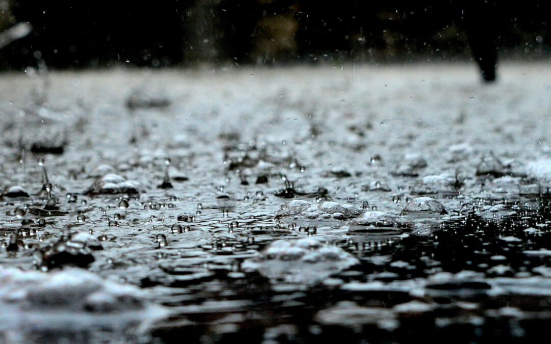 Tropical Wave to Bring Heavy Downpours; Entering the Country Tonight